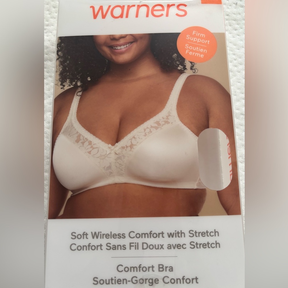 Warner's Soft Wireless Comfort Bra - White
